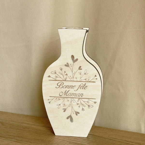 Vase en bois gravé – Édition Fête des Mères – Image 3
